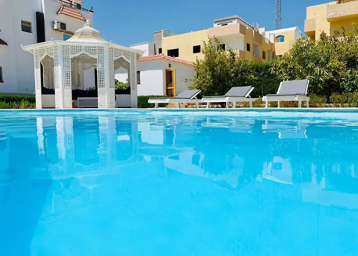 فيلة Hurghada-magawish 4 *